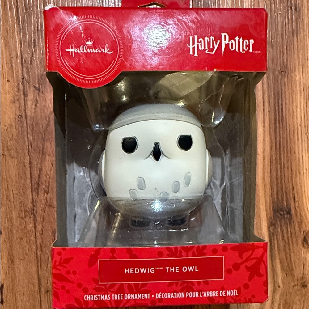 Hallmark Harry Potter Hedwig Owl Ornament - White and Black